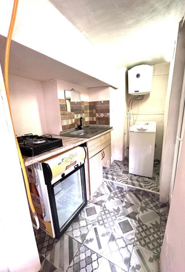 Ferienwohnung Booboo Flat In Italian Yard Tbilisi Exterior foto
