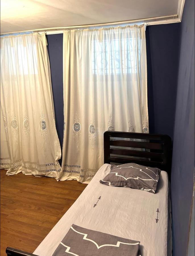Ferienwohnung Booboo Flat In Italian Yard Tbilisi Exterior foto